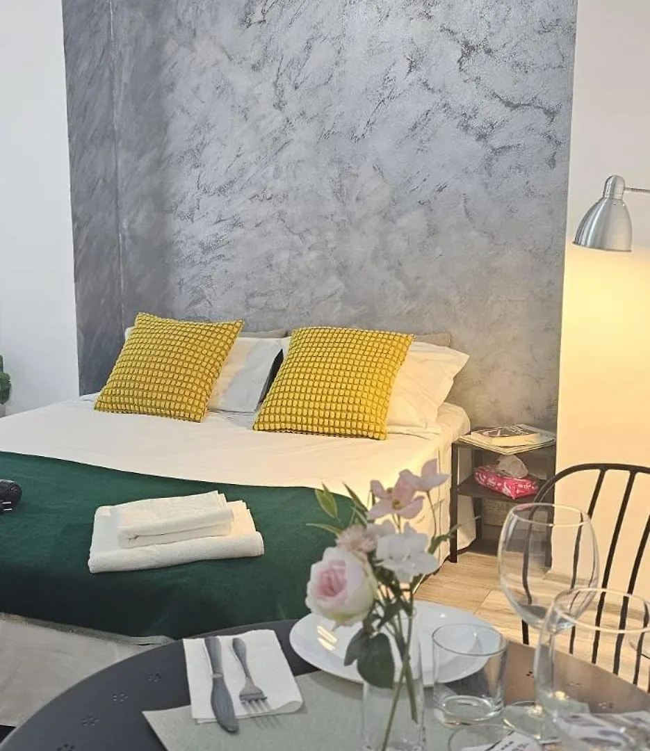Apartment Sweet Dreams Suites Charming Studio Universitate Bucharest Romania