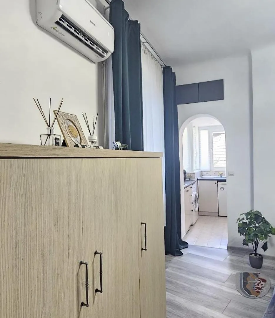 Apartment Sweet Dreams Suites Charming Studio Universitate Bucharest